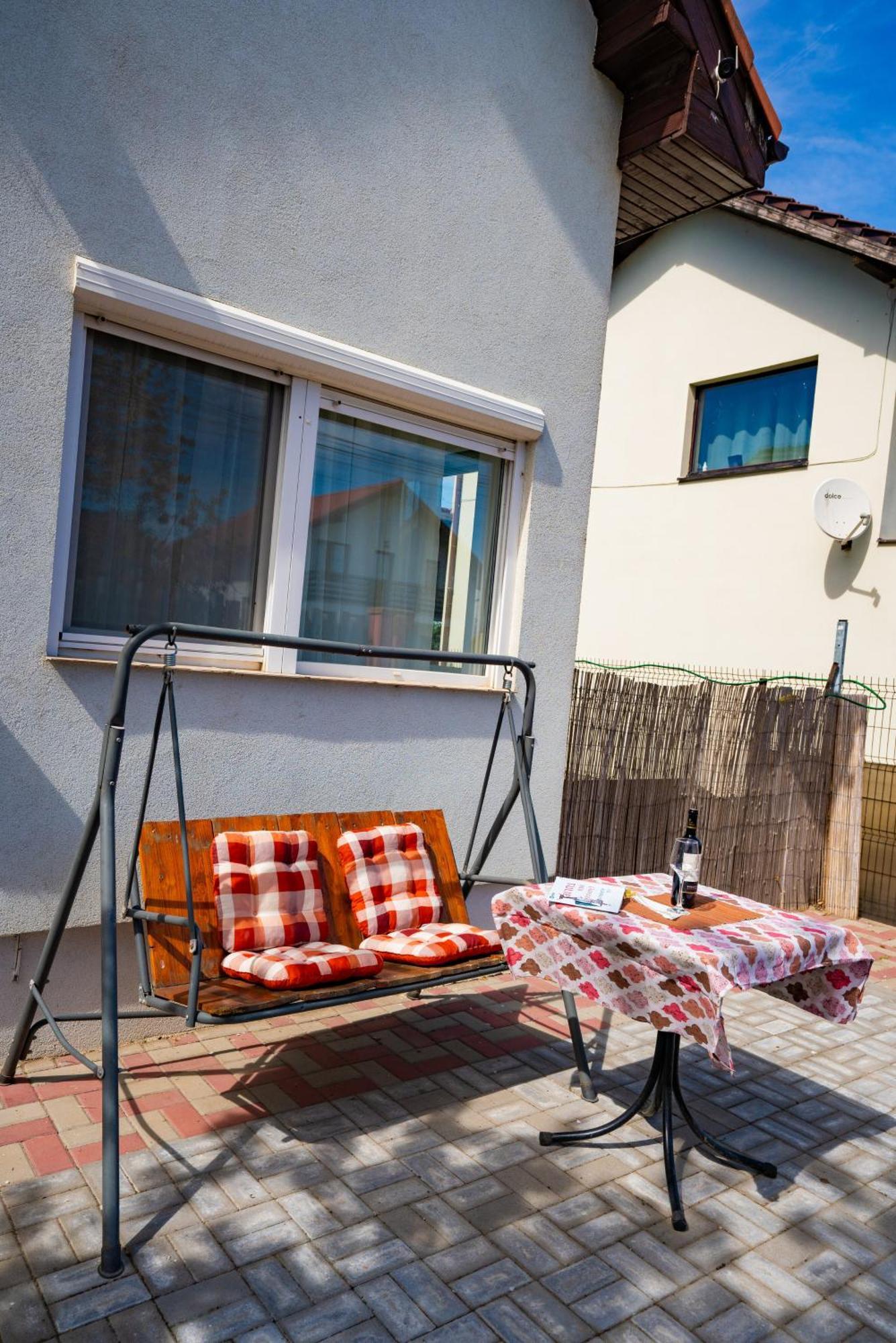 Pitstop Apartments Dumbravita  Exterior photo