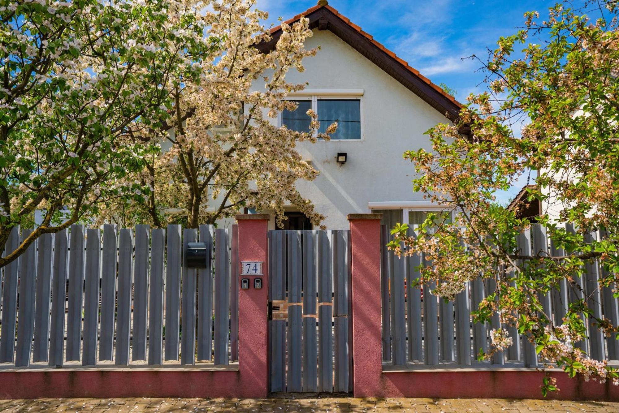 Pitstop Apartments Dumbravita  Exterior photo